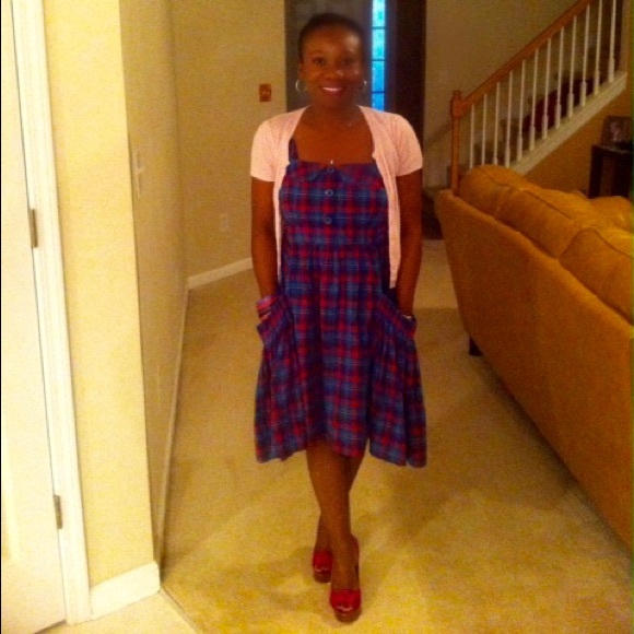 Meet your Posher, Maria - Picture 1 of 3